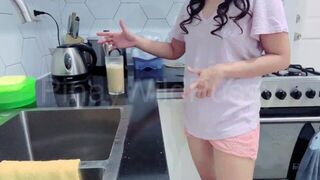 Wild Sexy Pinay Gets Fucked and Creampied By Her Driver At The Dining Table - porn video