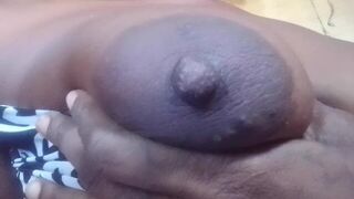 AMATEUR EBONY PEE WITH BIG ASS MASTERBATE - porn video